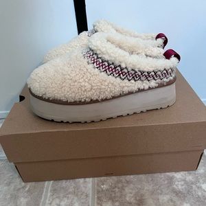 UGG Tazz Braid Platform Slipper